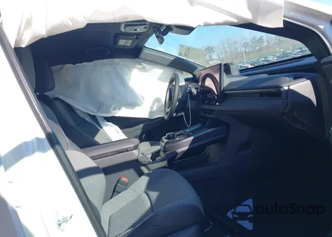 2026 Toyota Bz Xle z USA, uszkodzony, nr VIN JTMBDAFB3TJ013853